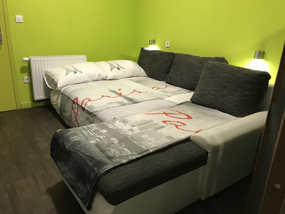 Hostel Paris Zagreb Exteriör bild