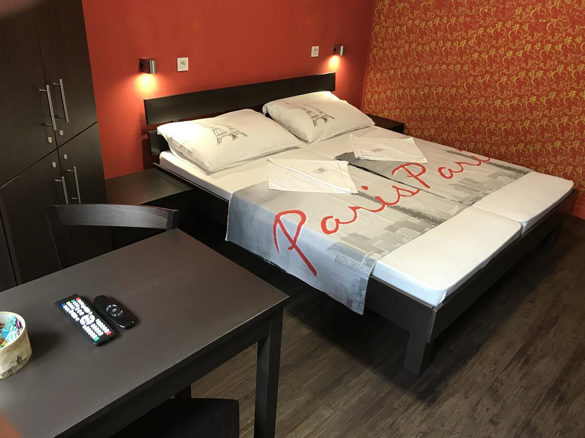 Hostel Paris Zagreb Exteriör bild